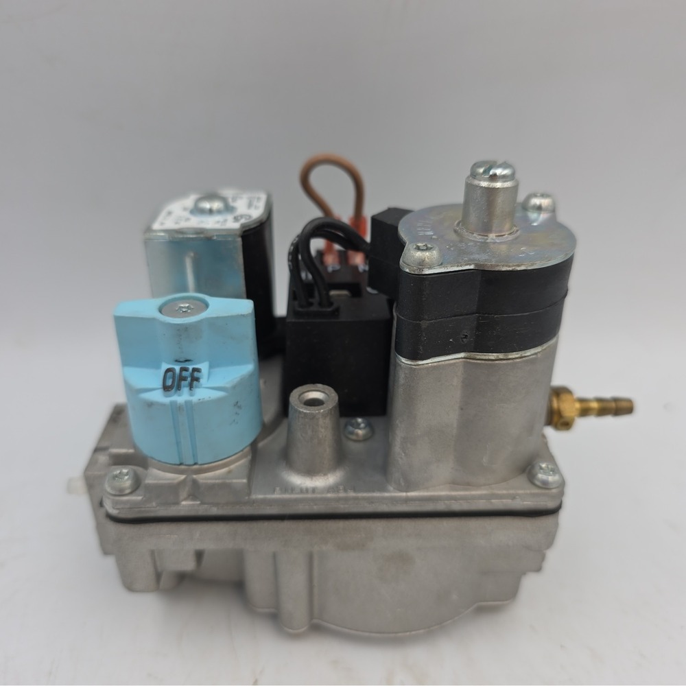 White Rodgers 36E96 220 HVAC Furnace Gas Valve EF33CW184A
